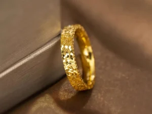 Broken Ice RingBling Finger